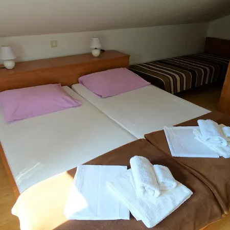 30660 - Tomislav Apartament