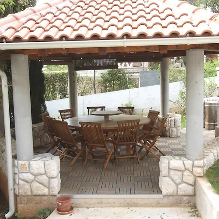 30660 - Tomislav * Selce